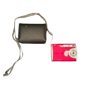 Mary Kay Pink Digital Camera and Carrying Case Hot Pink Camera Y2K Early 2000's